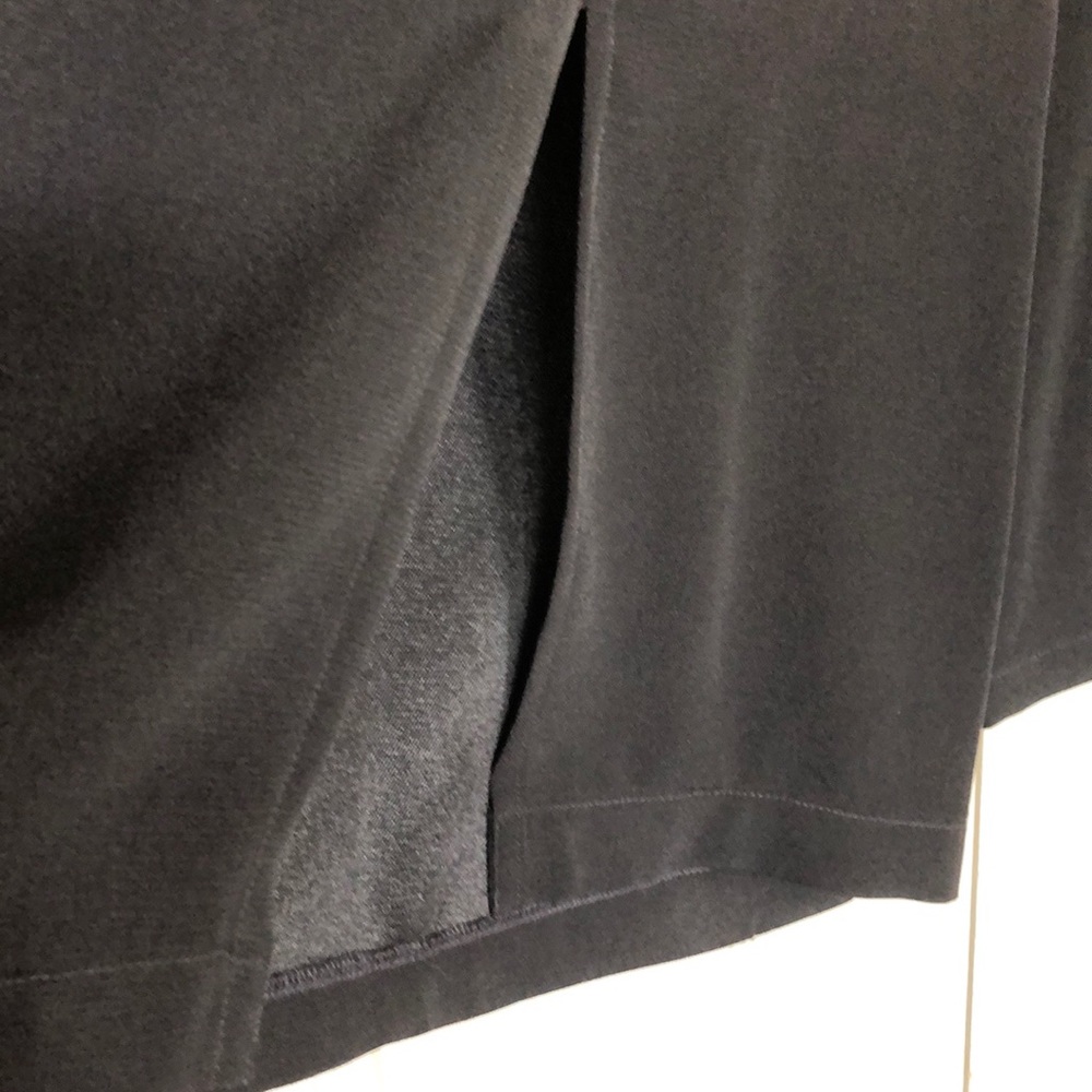 Split front pants - Picture 3 of 4